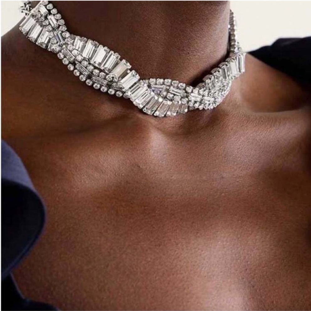 Lumiere Crisscross Crystal
Choker Necklace